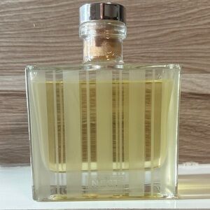 NEST Fragrances diffuser Santorini olive & citron 90% of product